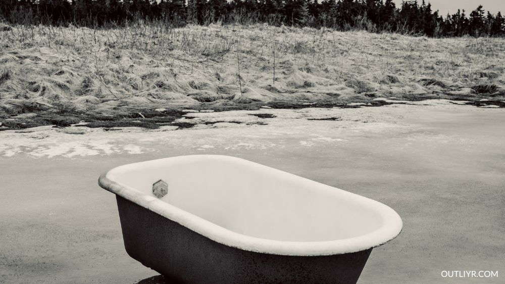 Ice Bath Cold Plunge