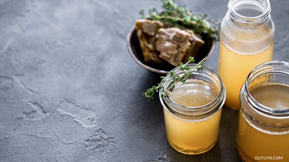 glycine-food-sources-bonebroth-img Three jars of bone broth which is a top source for glycine