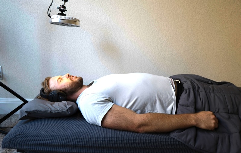 roxiva-nick-use-zenthesia Nick Urban using the Zenthesia vibroacoustic bed during a RoXiva light session