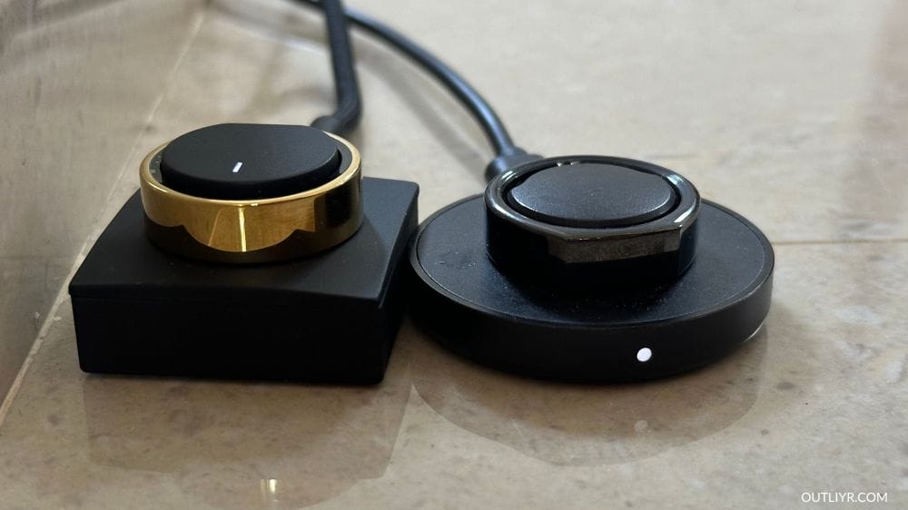 Ultrahuman And Oura Charging product image